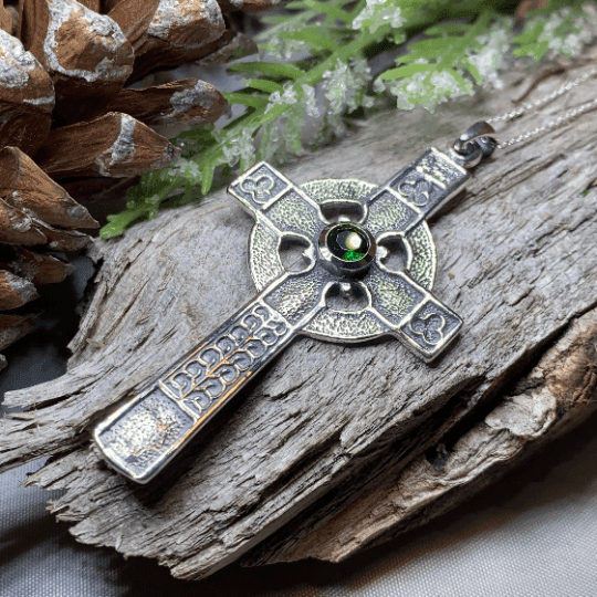 Gibrian Celtic Cross Necklace - 18 / Rainbow Moonstone