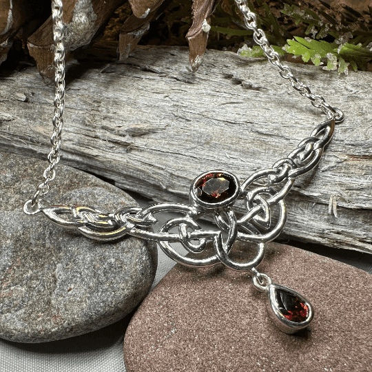 Eternal Love Celtic Knot Necklace - Amethyst