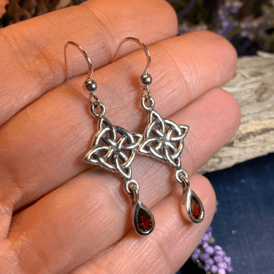 Quaternary Celtic Knot Earrings - Garnet