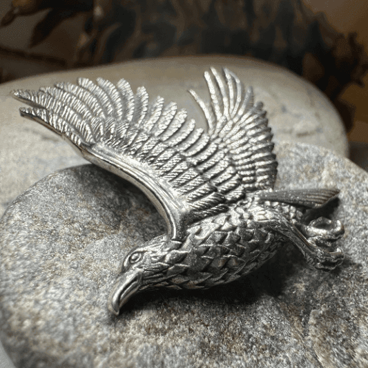 Eagle in Flight Necklace - 18