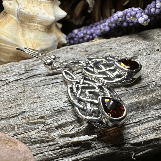 Abria Celtic Knot Earrings - Amethyst