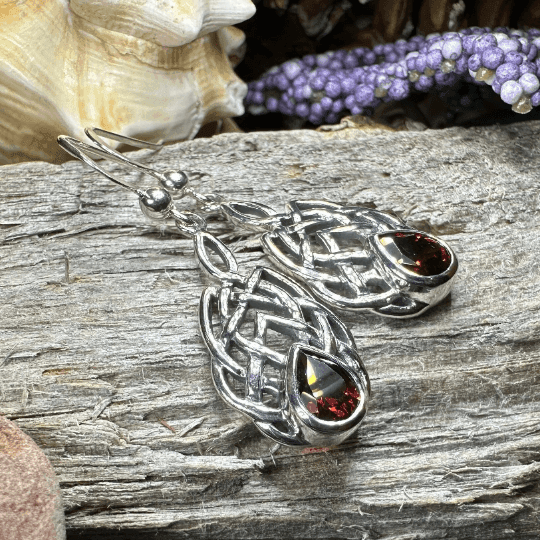 Abria Celtic Knot Earrings - Garnet