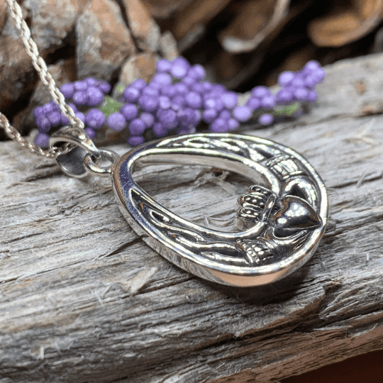 Shannon Claddagh Necklace - 18