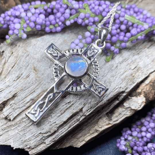 Lanis Celtic Cross Necklace - Amethyst