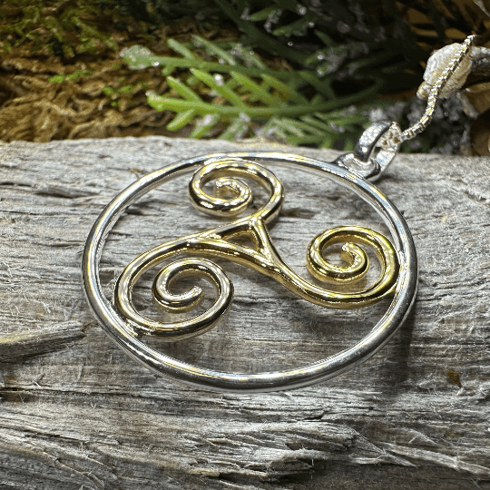 Arawn Celtic Spiral Necklace - 18