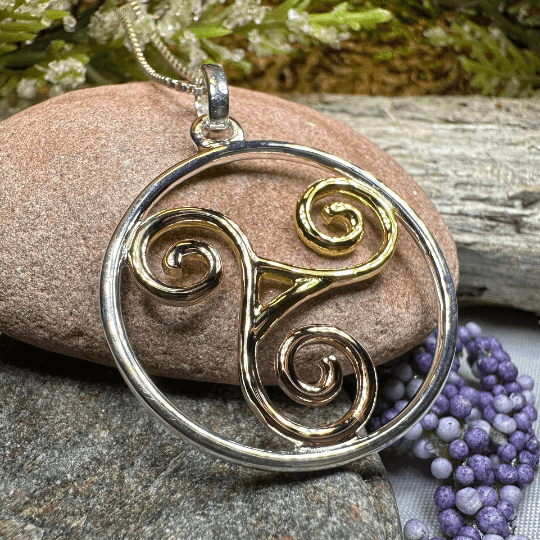 Arawn Celtic Spiral Necklace - 18