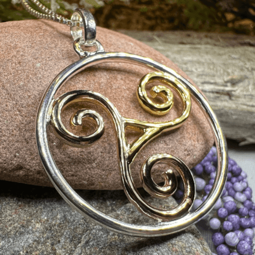 Arawn Celtic Spiral Necklace - 18
