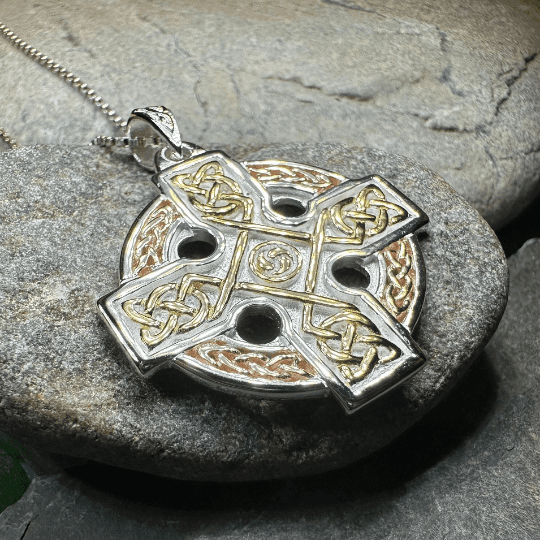 Bellavary Celtic Cross Necklace - 18