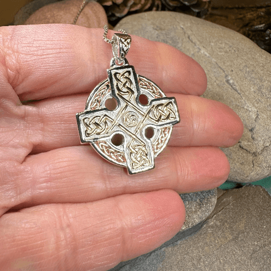 Bellavary Celtic Cross Necklace - 18