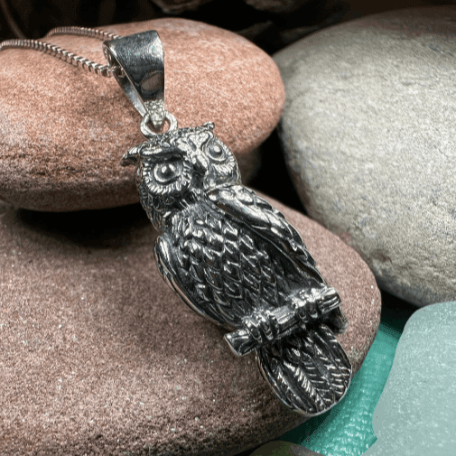 Watchful Owl Necklace - 18