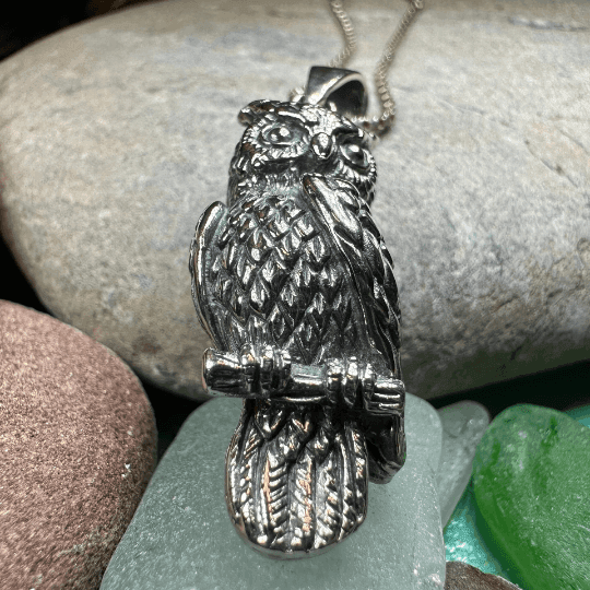 Watchful Owl Necklace - 18