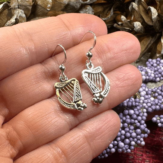 Sarai Harp Earrings - 