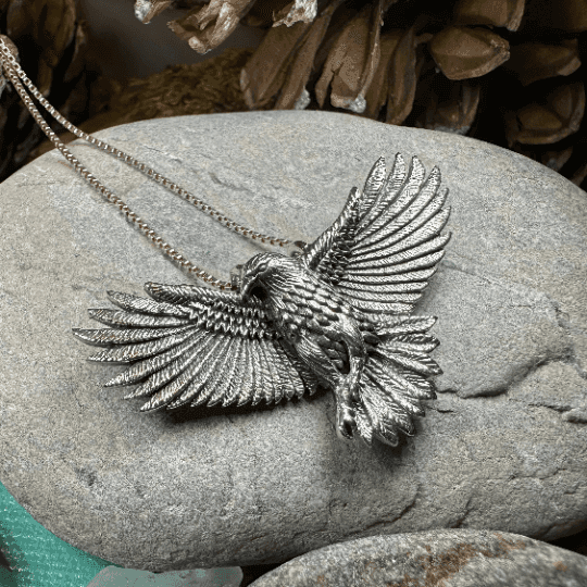 Eagle of Glory Necklace - 18