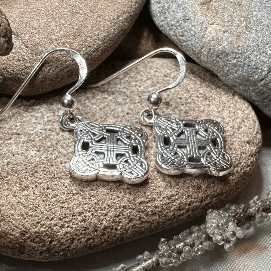 Mirna Celtic Knot Earrings - 
