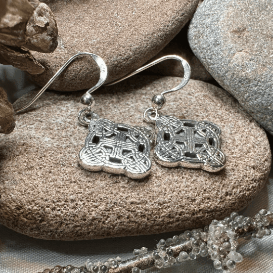 Mirna Celtic Knot Earrings - 
