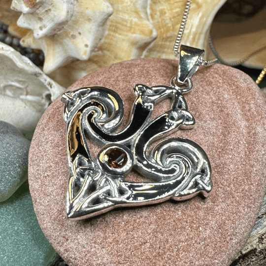 Ove Trinity Knot Necklace - 18