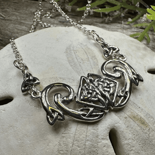 Liadawn Trinity Knot Necklace - 
