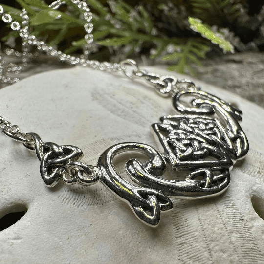Liadawn Trinity Knot Necklace - 