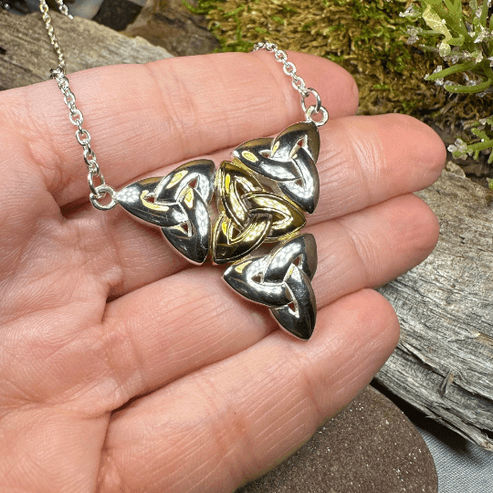 Kassity Trinity Knot Necklace - 