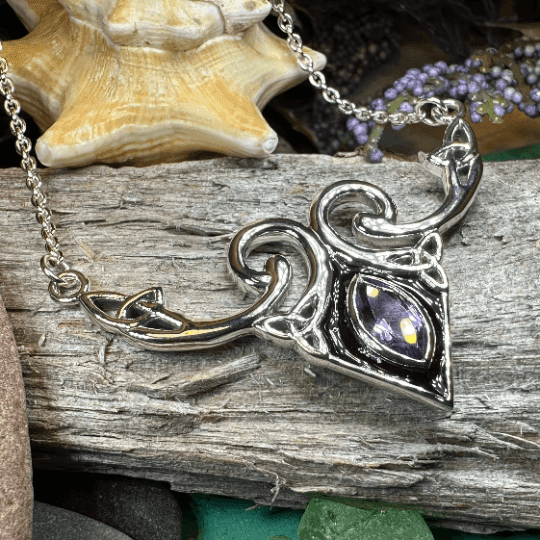 Meegan Trinity Knot Necklace - Amethyst