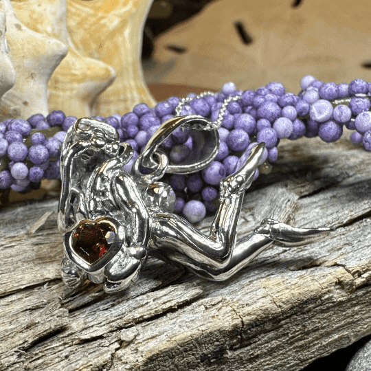 Ocean Diver Necklace - 18