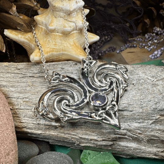 Marsaili Trinity Knot Necklace - Amethyst