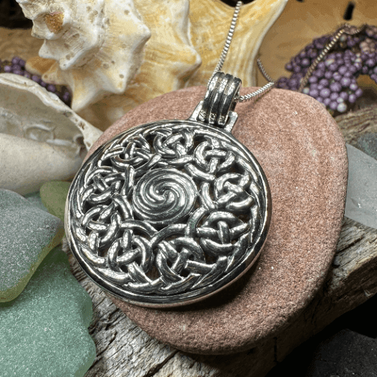 Eternal Celtic Spiral Necklace - 18