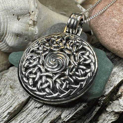 Eternal Celtic Spiral Necklace - 18