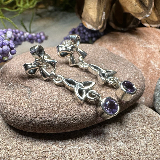Joy Trinity Knot Earrings