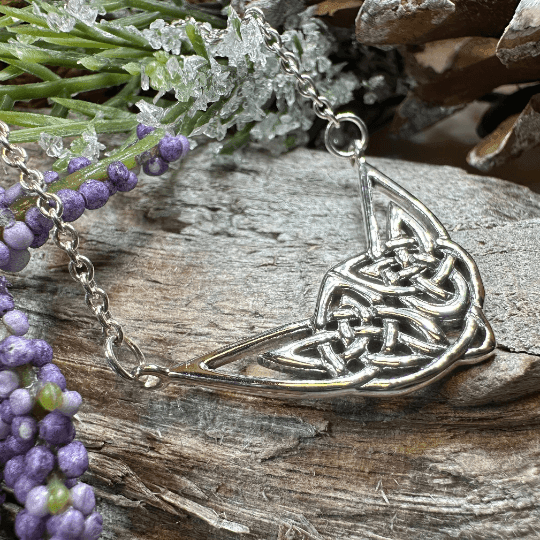 Letita Celtic Knot Necklace - 