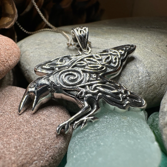 Dauntless Raven Necklace