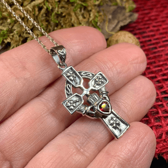 Irish Love Shamrock Claddagh Cross Necklace - 18 / Amethyst