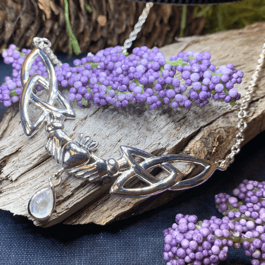 Erinna Claddagh Necklace - Amethyst