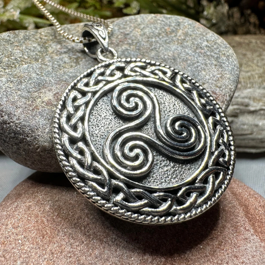 Aglimar Celtic Spiral Necklace