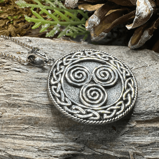 Adalgard Celtic Spiral Necklace - 18