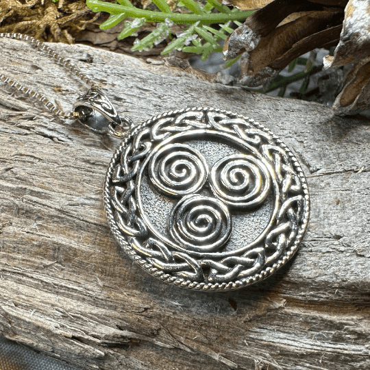 Adalgard Celtic Spiral Necklace - 18
