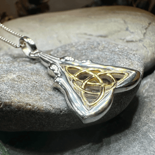 Double Goddess Necklace - 18