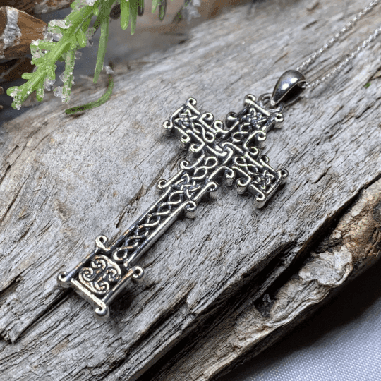 Scottish Skinnet Cross Necklace - 