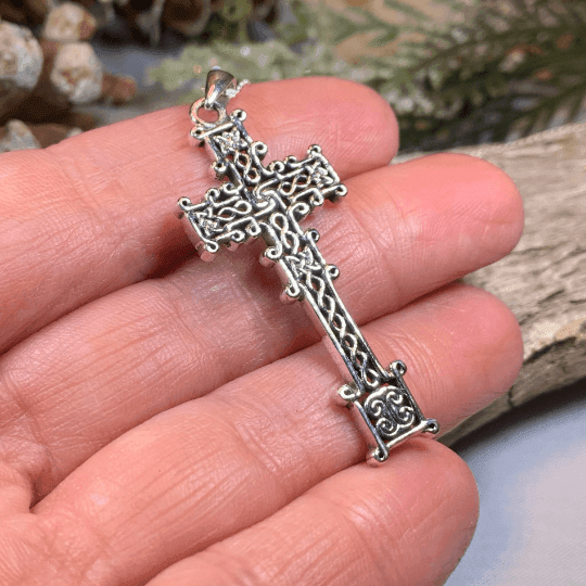 Scottish Skinnet Cross Necklace - 