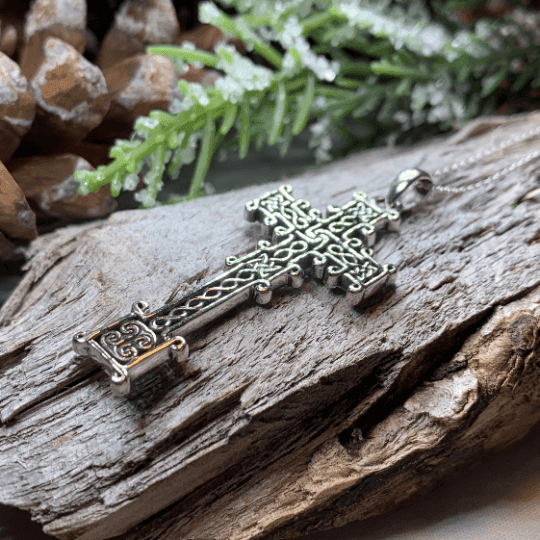 Scottish Skinnet Cross Necklace - 
