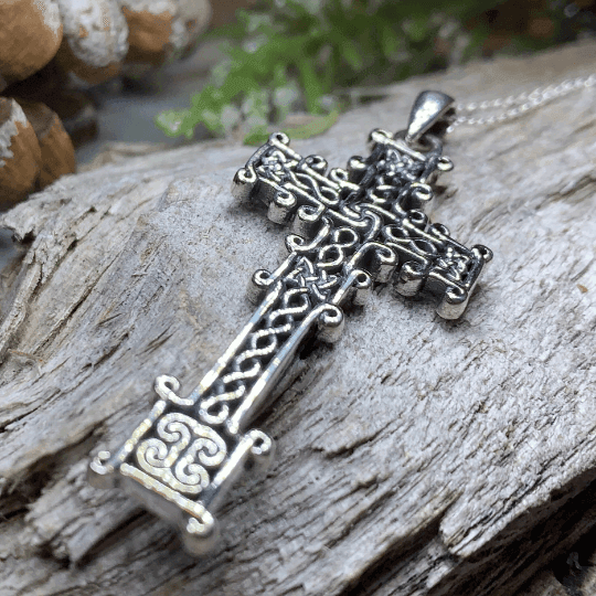Scottish Skinnet Cross Necklace - 