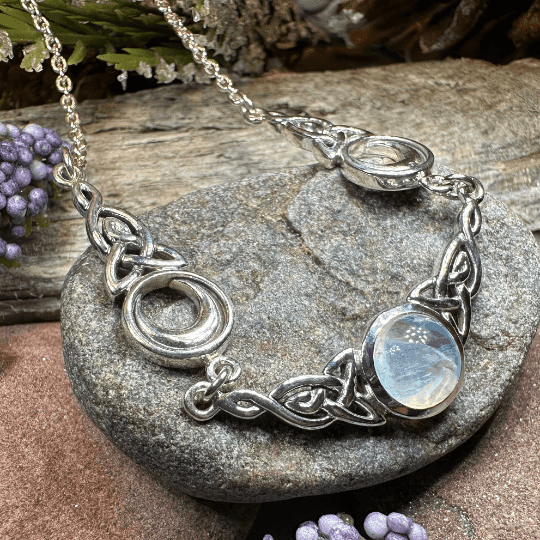Celtic Triple Moon Necklace - Amethyst
