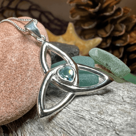 McKenna Trinity Knot Heart Necklace - Amethyst