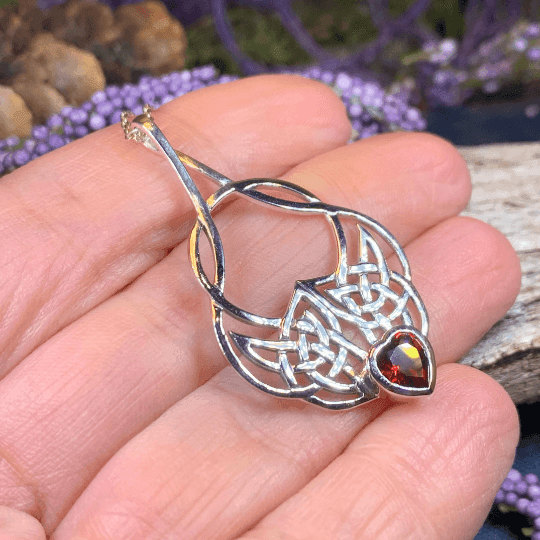 Endless Love Celtic Knot Necklace - Amethyst