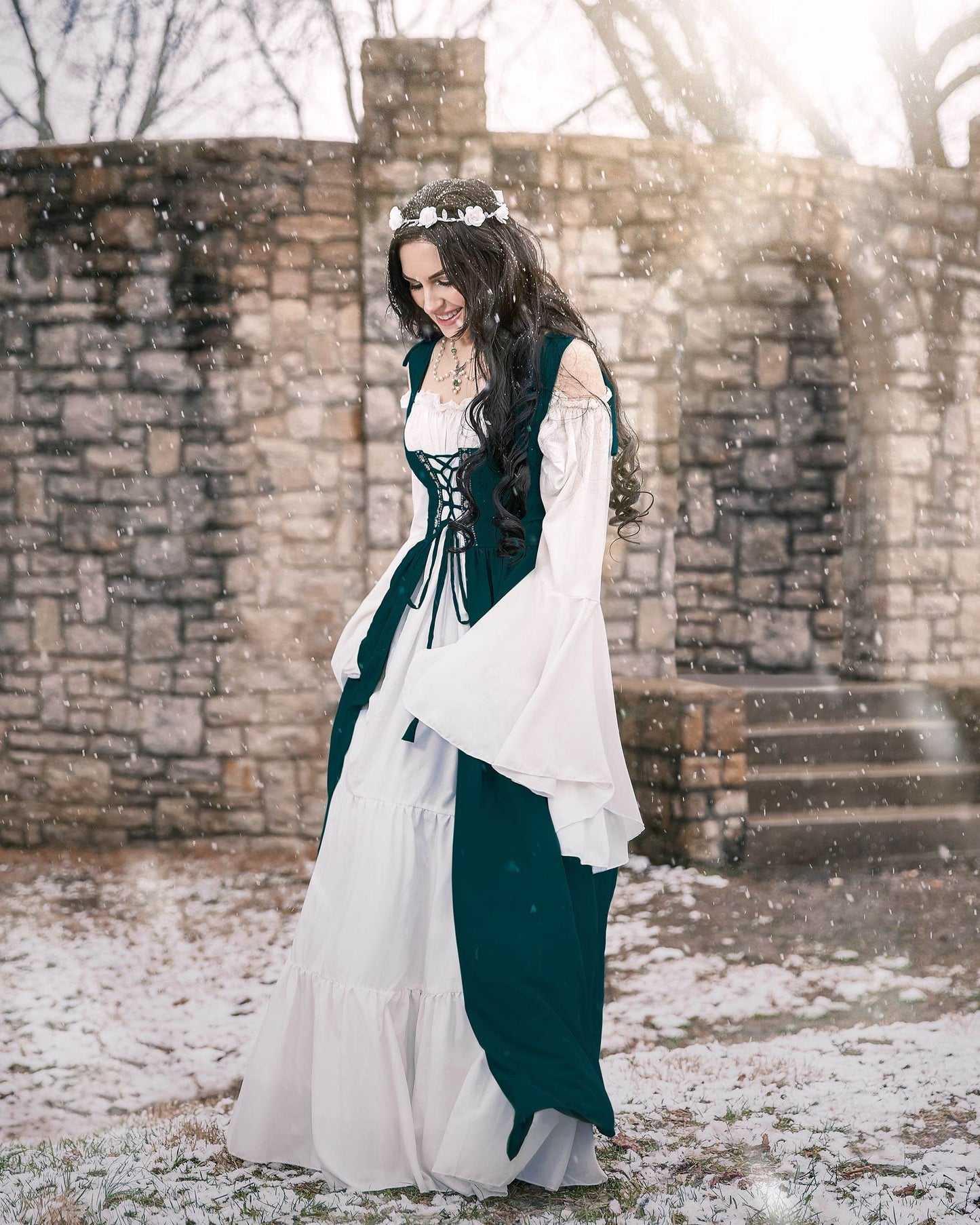 Renaissance Faire 2 piece Full Costume Irish Dress & Long-Sleeved Chemise - XXS/XS / Jade