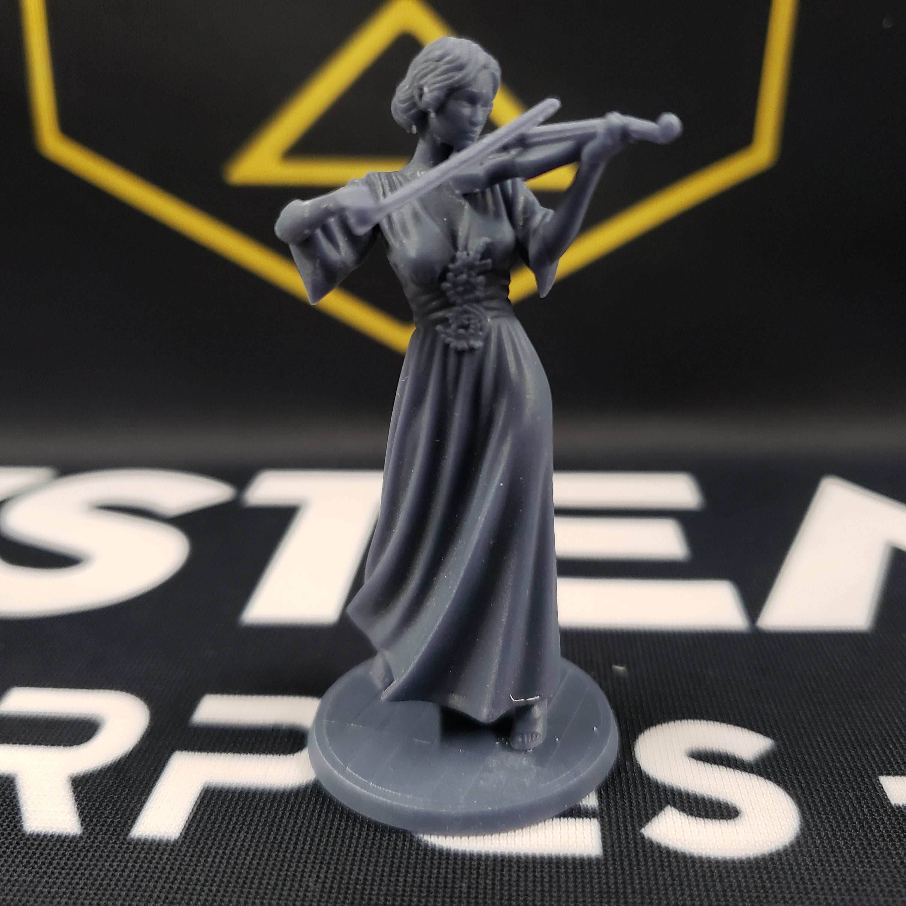 Arkham Compatible Investigator: The Violinist (Patrice Hathaway) - 