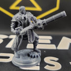 Tomas Lumens, Unbridled Inventor (Male Half-Orc Artificer) - 32mm Scale