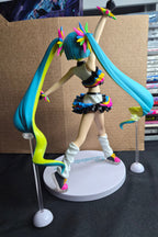 Hatsune Miku – Catch The Wave Figure – Project Diva Mega39's – Sega – 9.8" Tall