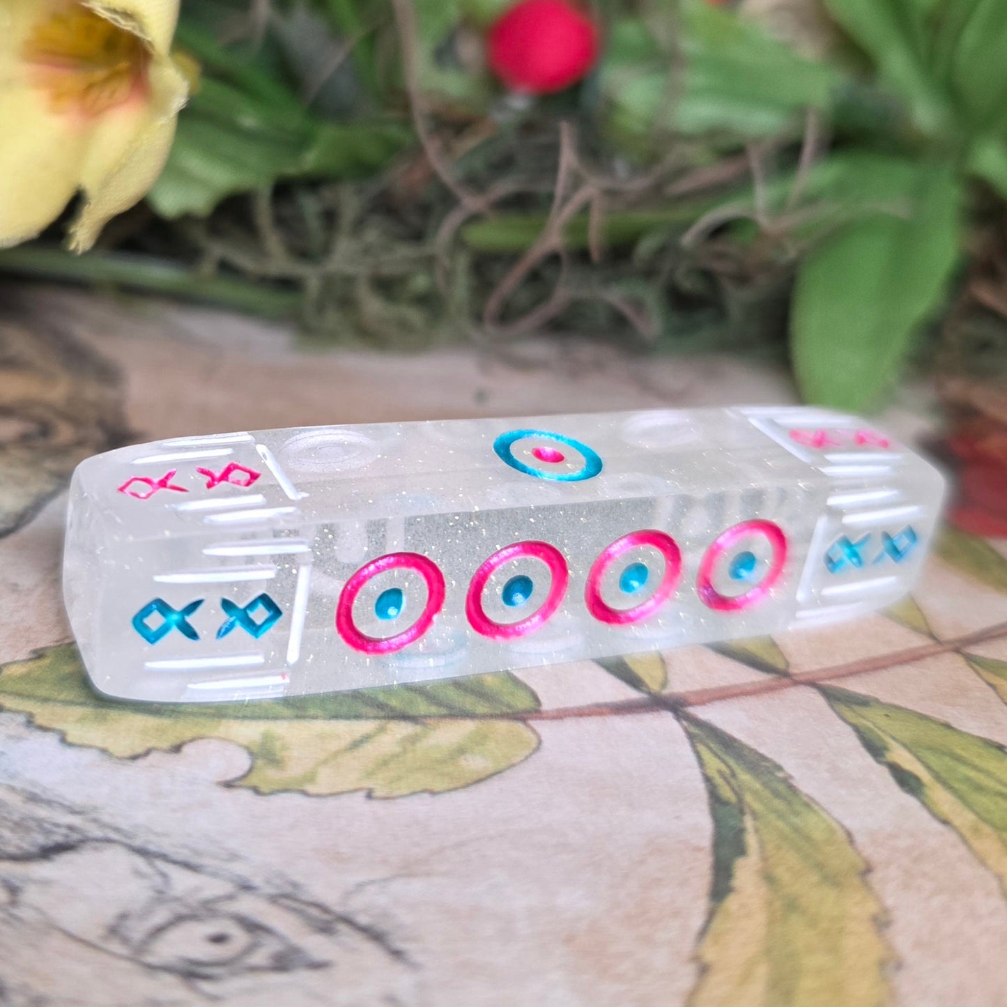 'Preserving History' Rainbow Colorshift Individual Handmade Resin Alternative Shaped Pipped Bar D4 Gaming Dice