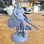 Caedes, Erdydion's Chosen Paladin (Male Paladin) - 32mm Scale